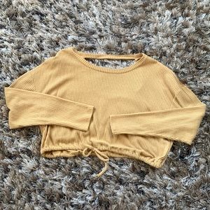Aero low back crop long sleeve shirt